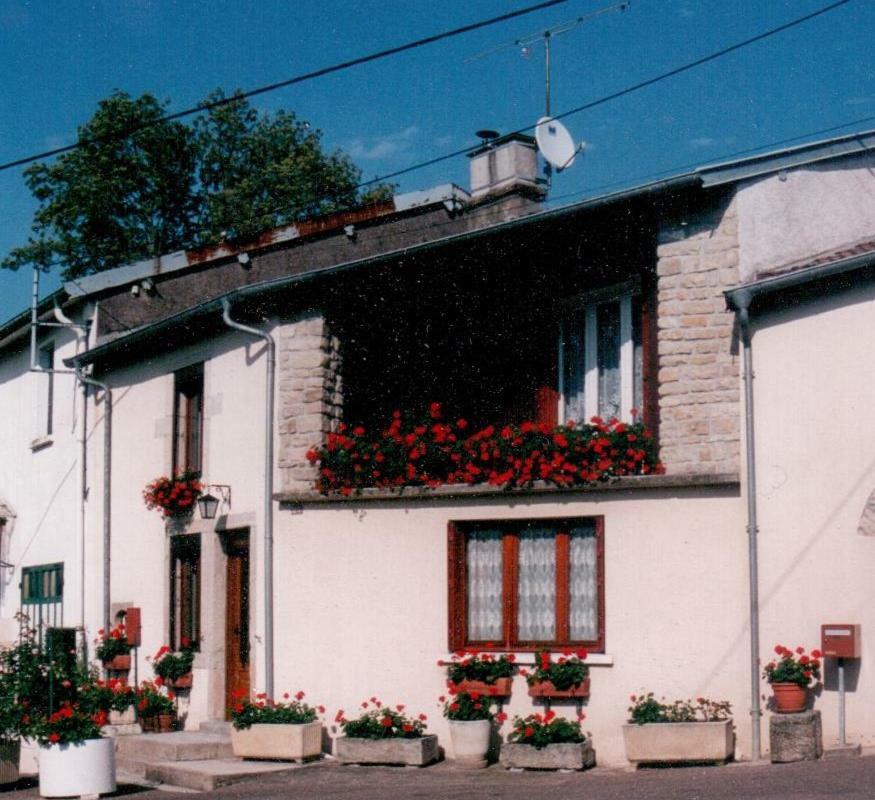 Maison De Vacances Blondefontaine ภายนอก รูปภาพ